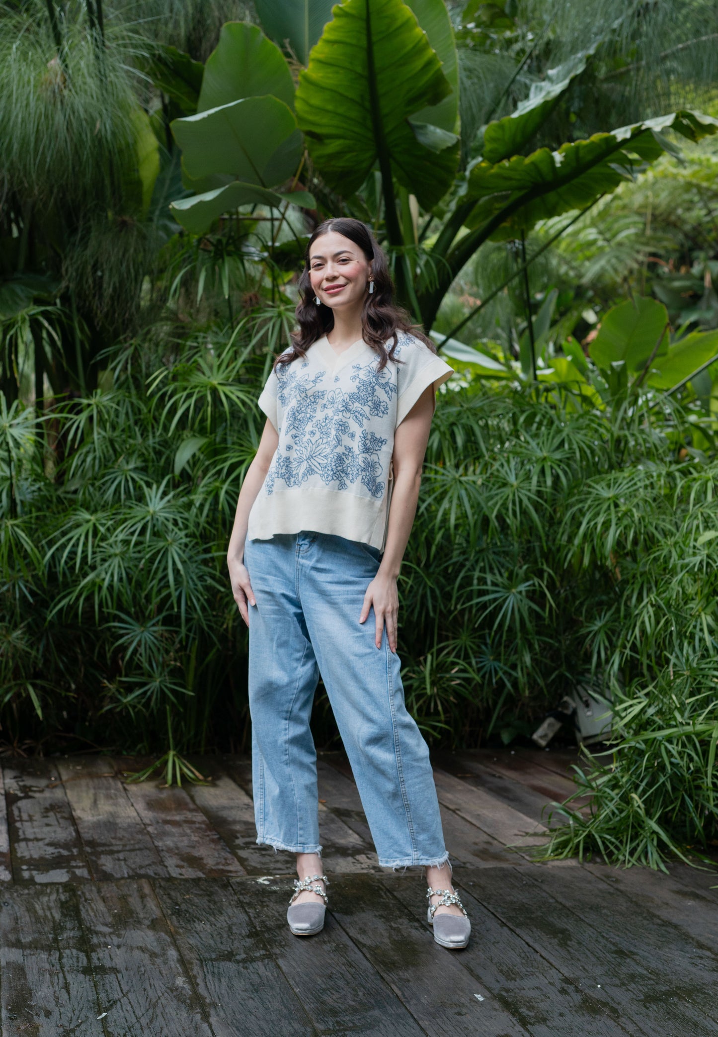 NONAETAL Serenity Orchid Knit Vest Broken White