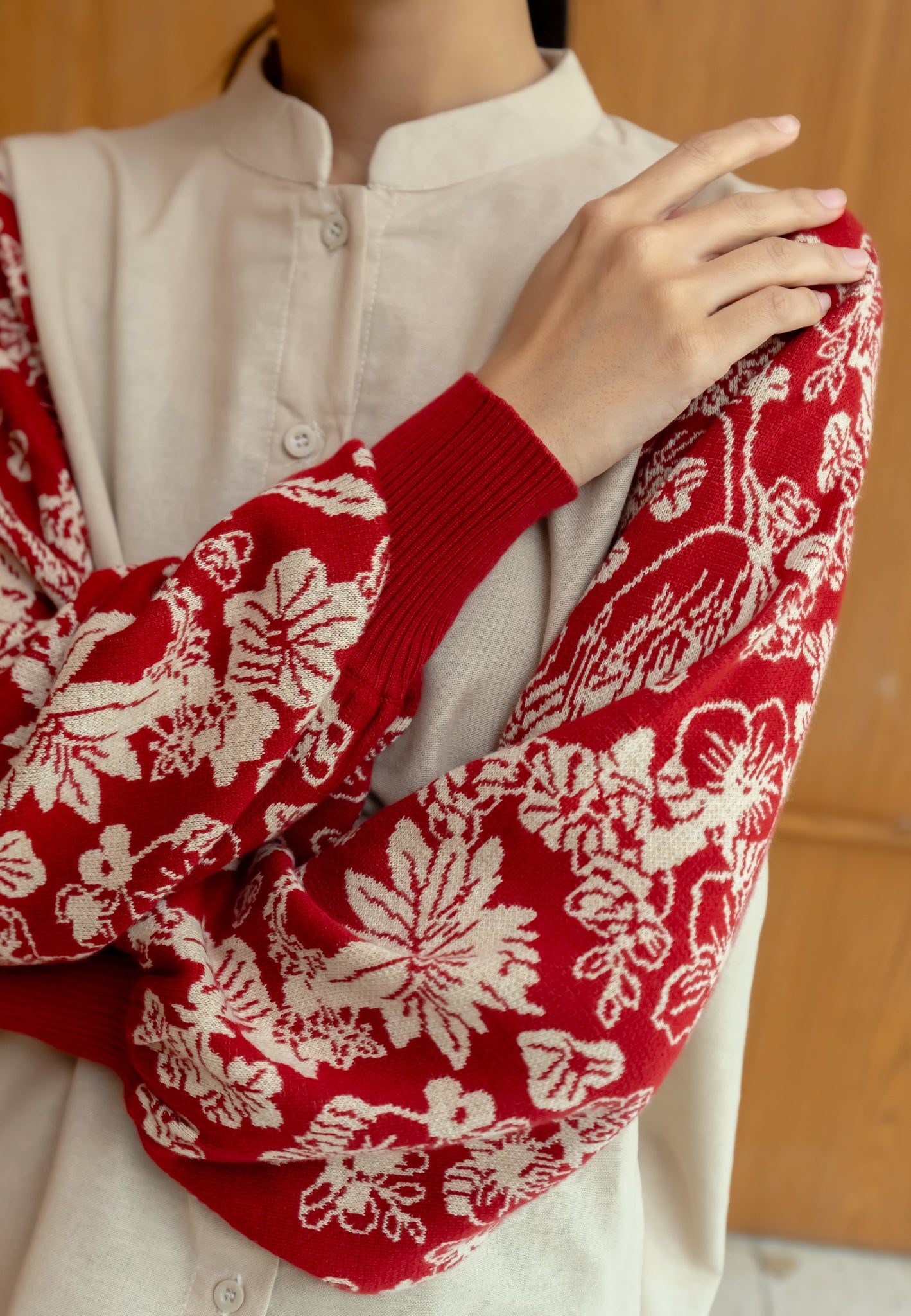 NONAETAL Osaka Heritage Top Knit Sleeve Ecru - Red