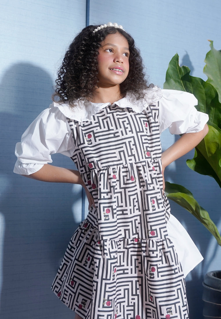 NONA X TITIES SAPOETRA Kana Dress Broken White