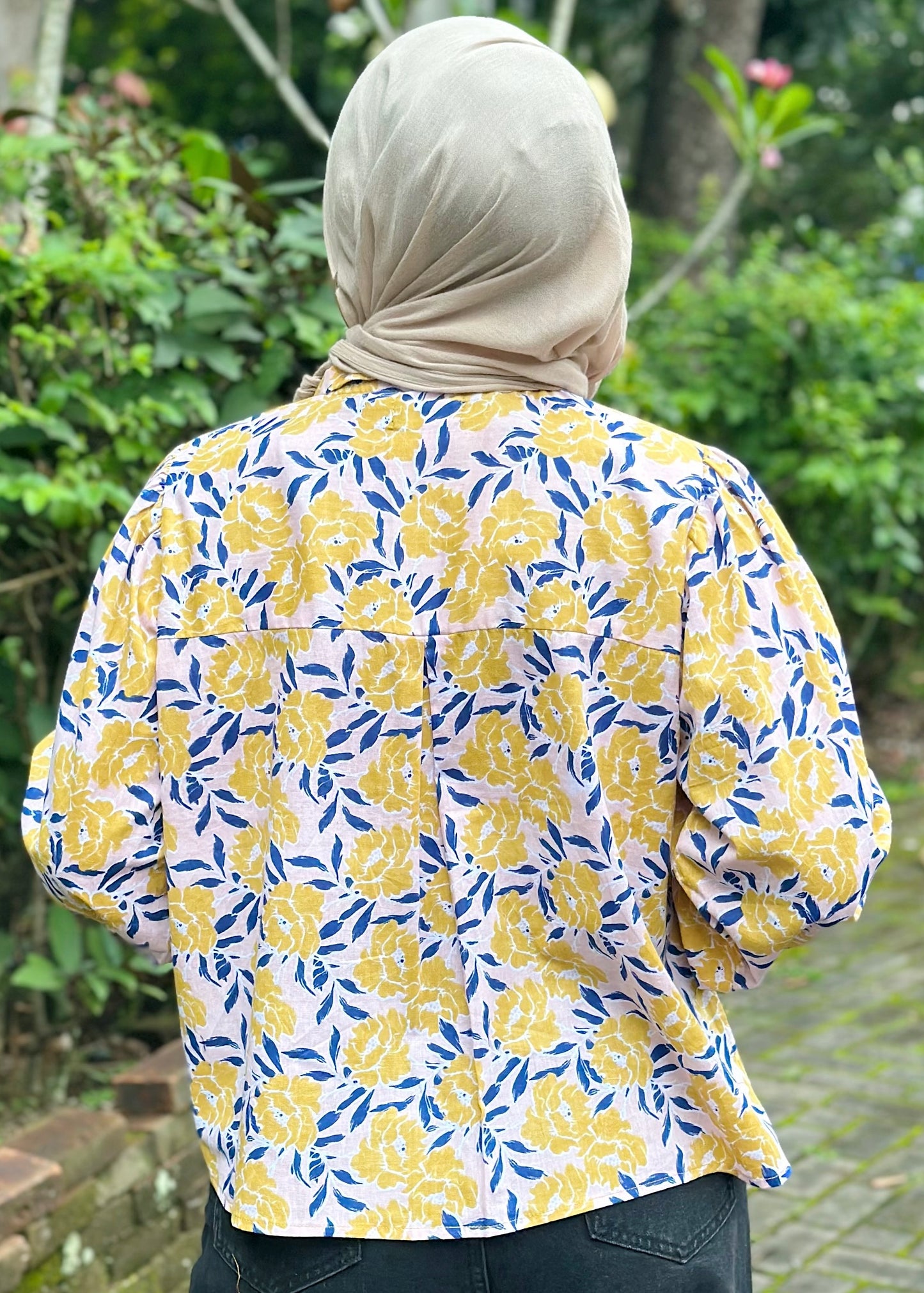 NONAETAL Hassie Top Long Sleeve Canary Yellow Print