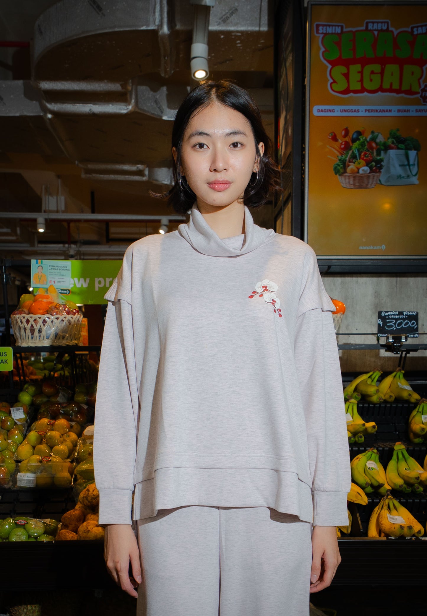 NONAETAL Timber Funnel Hip Lenght Top Long Sleeve