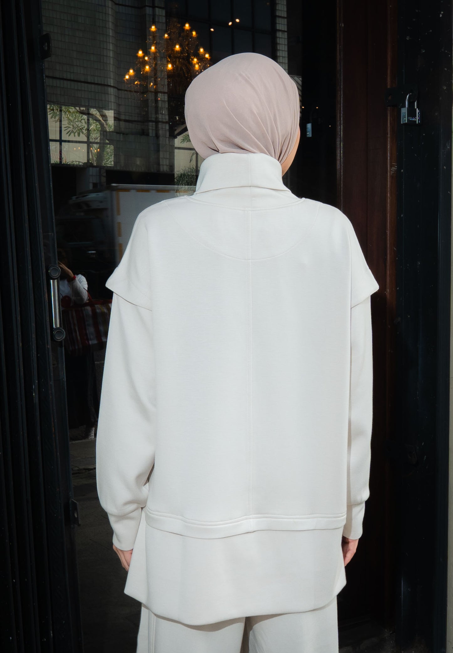 NONAETAL Timber Funnel Hip Lenght Top Long Sleeve