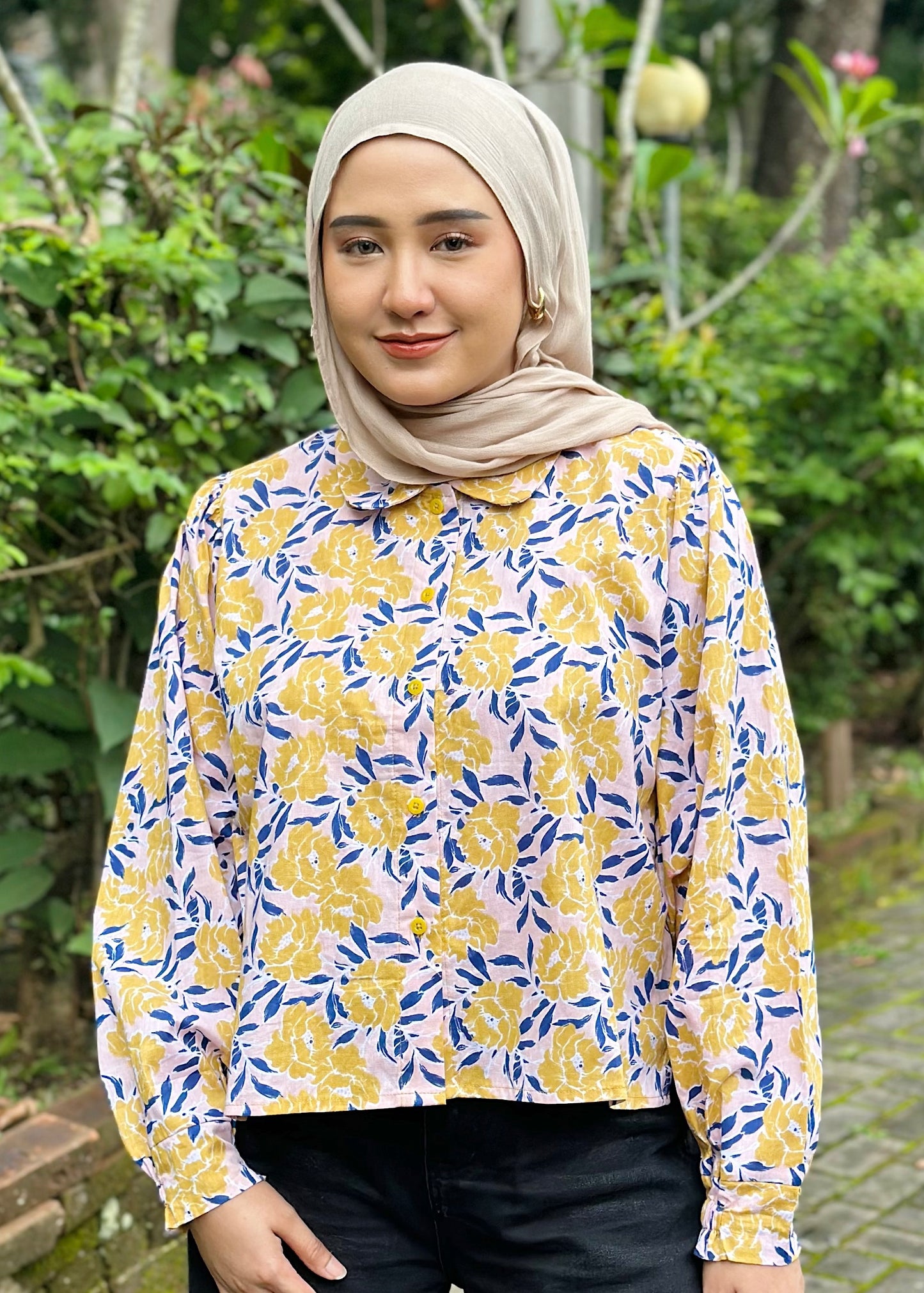 NONAETAL Hassie Top Long Sleeve Canary Yellow Print