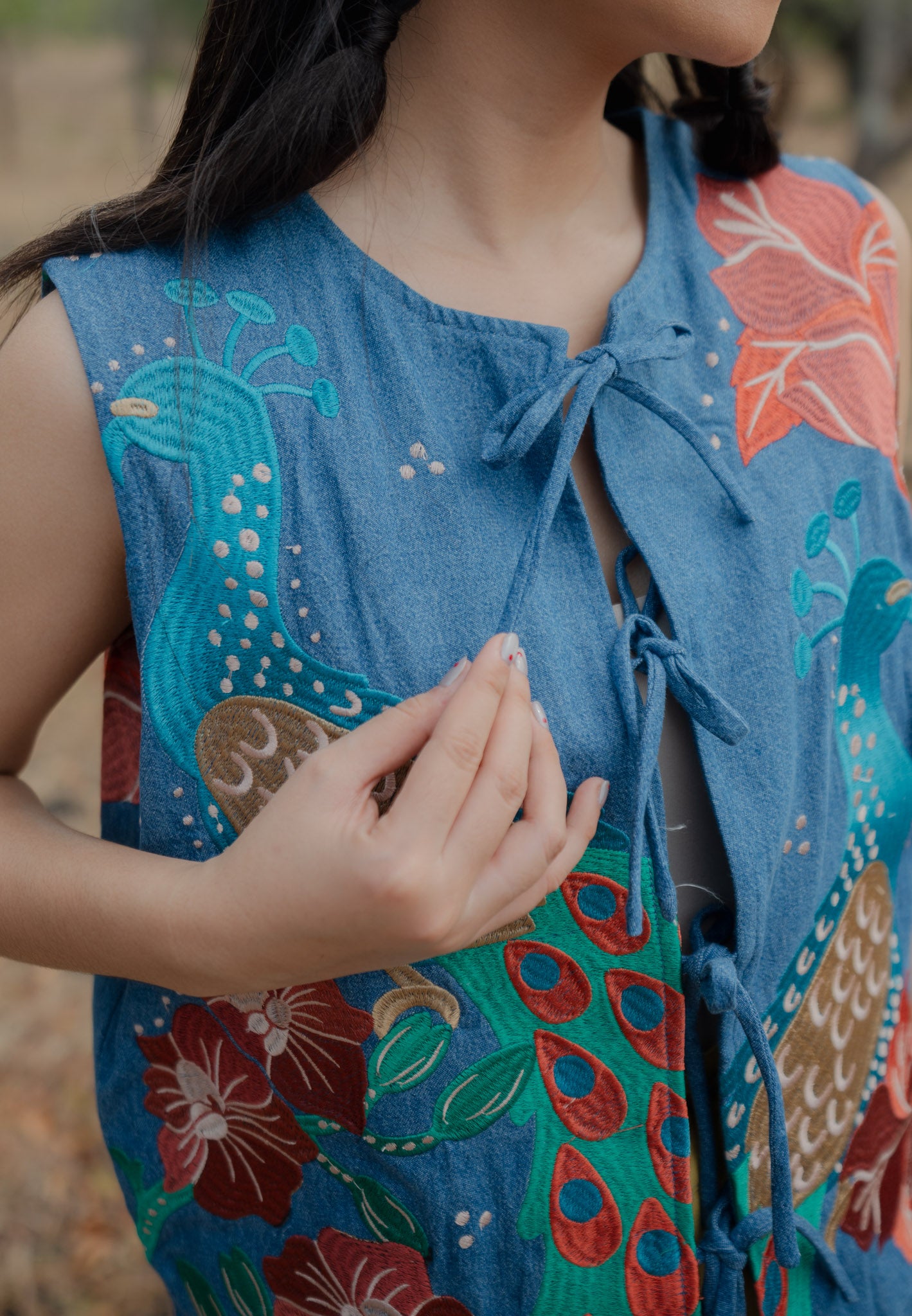 NONAETAL Lynx Peafowl Embroidery Vest Dark Blue Denim