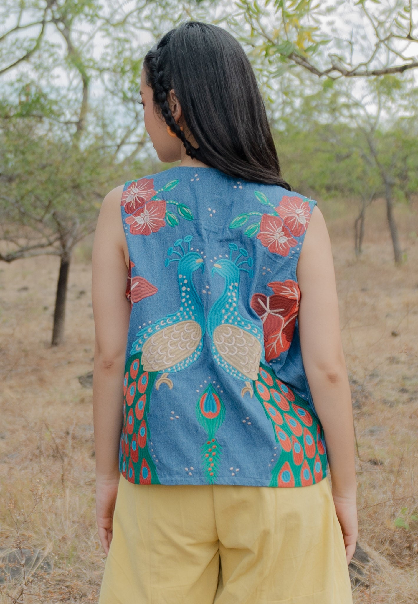 NONAETAL Lynx Peafowl Embroidery Vest Dark Blue Denim