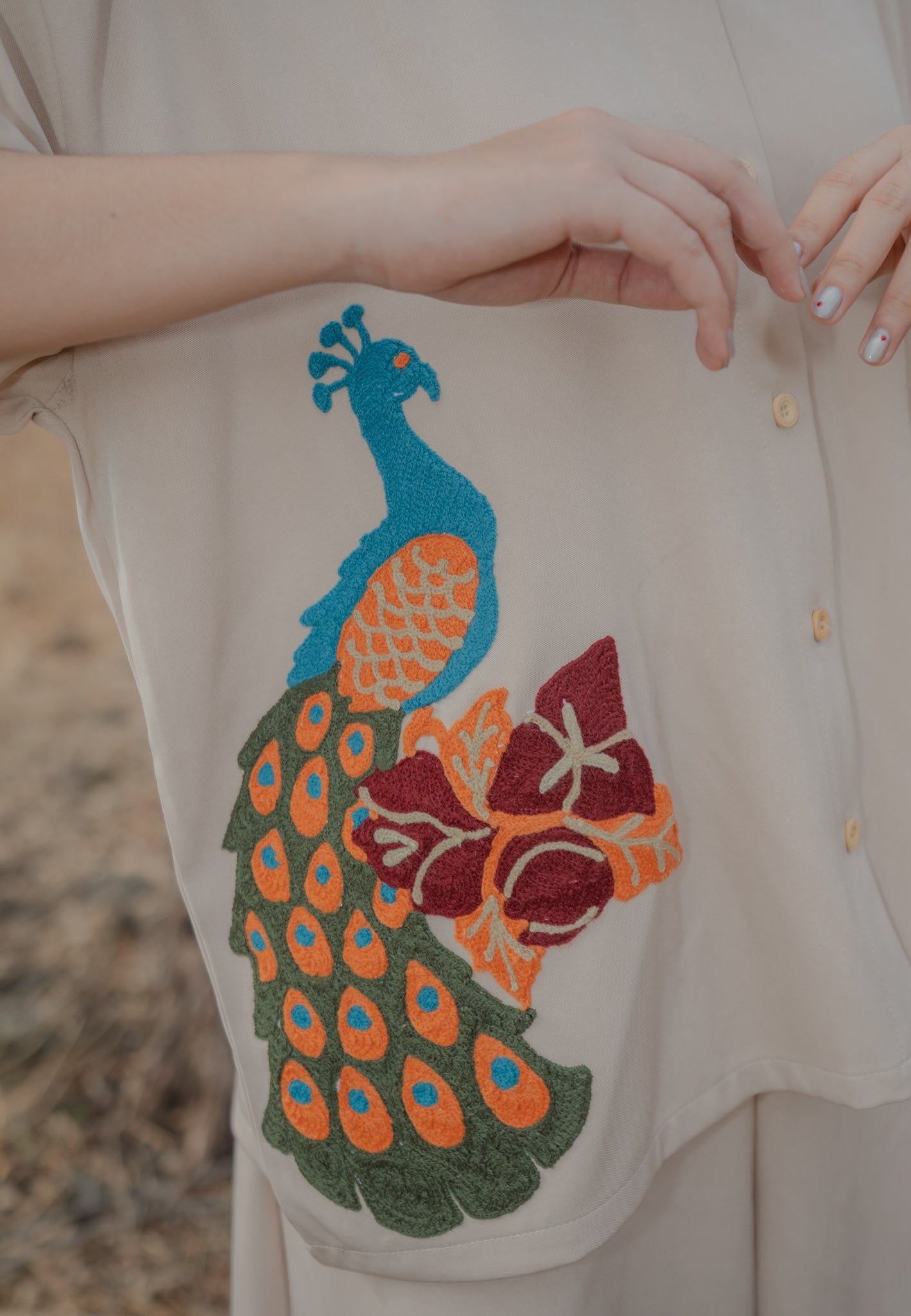 NONAETAL Bougainville Peafowl Top Short Sleeve Winter Cream