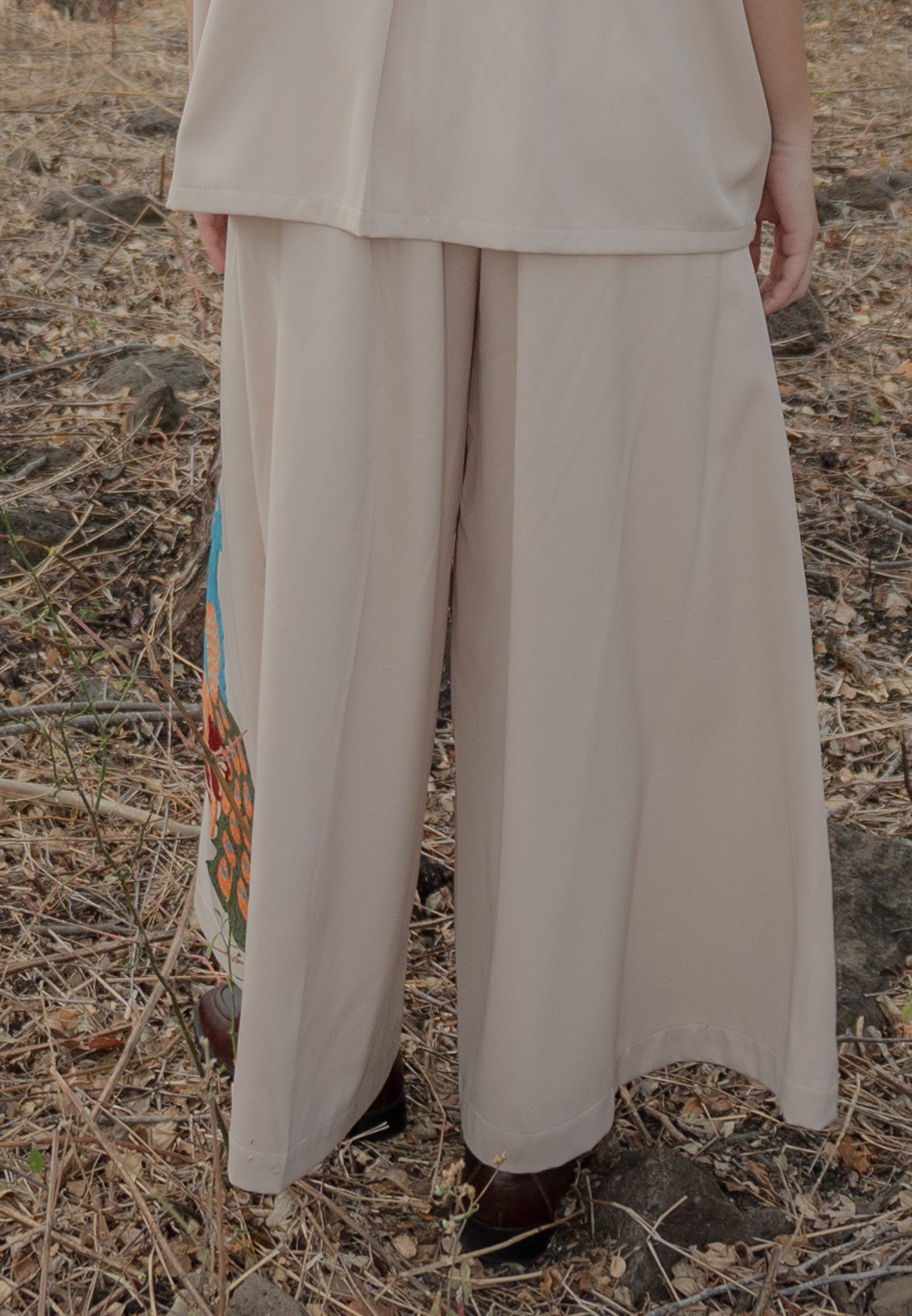 NONAETAL Bougainville Peafowl Pants Winter Cream