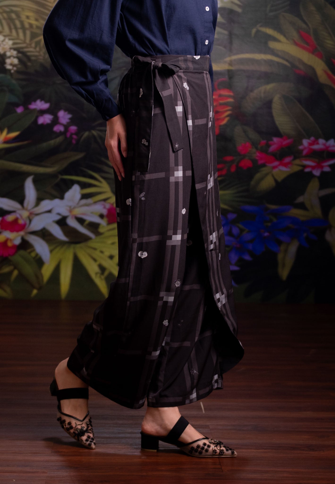 [PO 1 | START SHIPPING 16 FEB] NONAETAL Crimson Saroong Pants