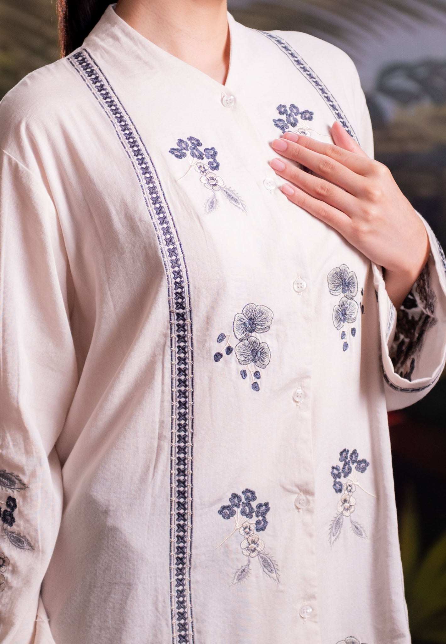 [PO 1 | START SHIPPING 16 FEB] NONAETAL Rafflesia Whisper Tunic Embroidery