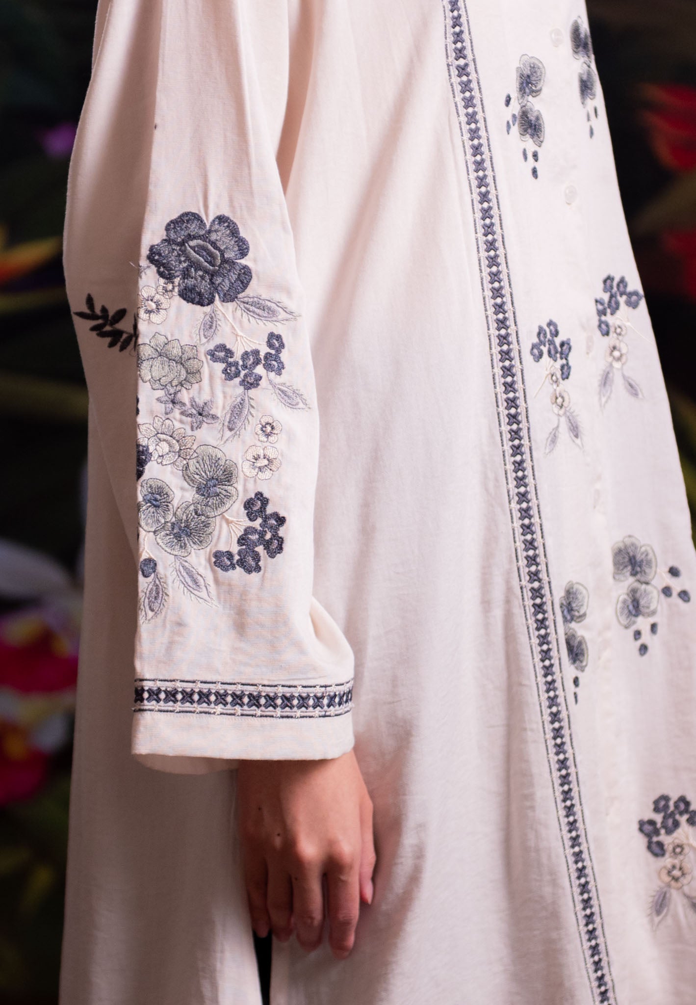 [PO 1 | START SHIPPING 16 FEB] NONAETAL Rafflesia Whisper Tunic Embroidery