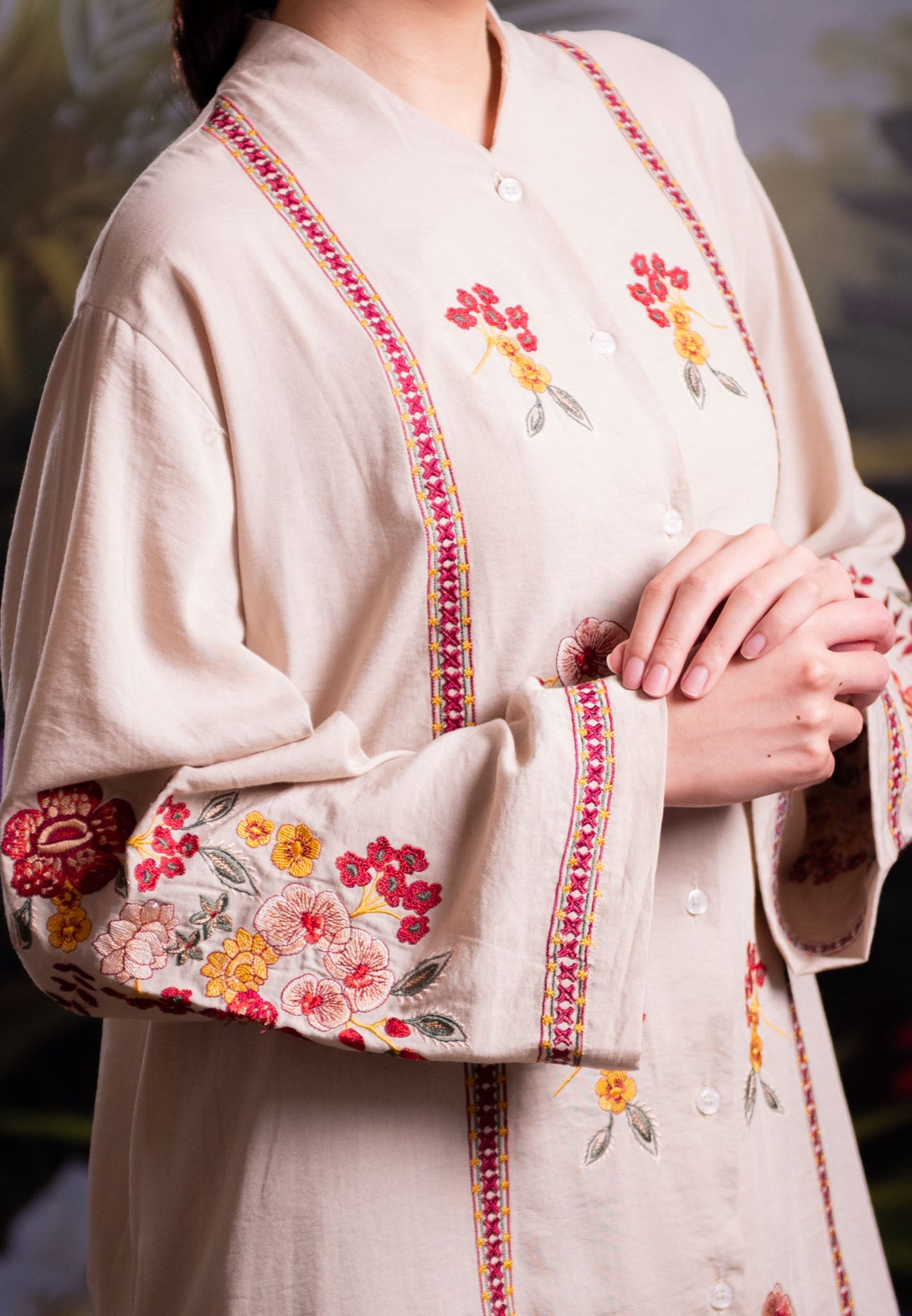 [PO 1 | START SHIPPING 16 FEB] NONAETAL Rafflesia Whisper Tunic Embroidery