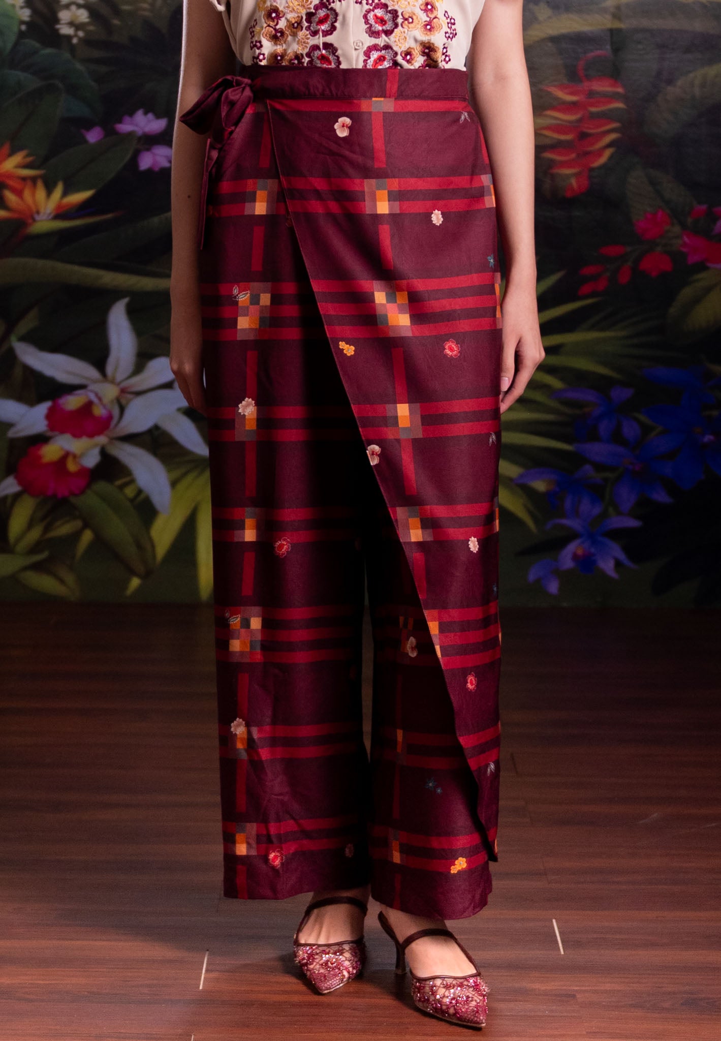 [PO 1 | START SHIPPING 16 FEB] NONAETAL Crimson Saroong Pants