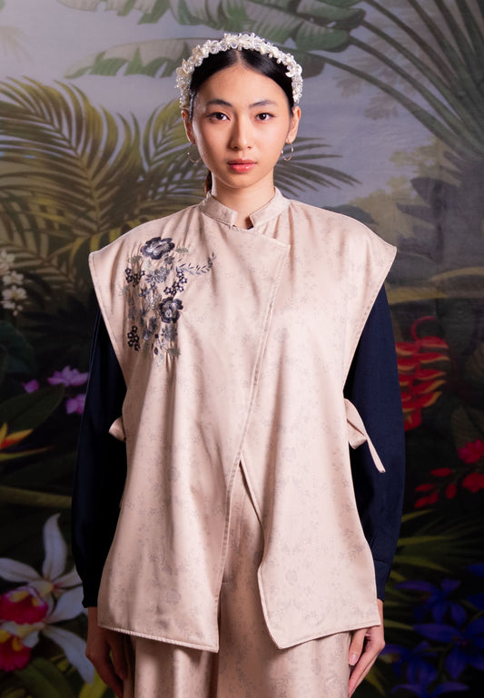 [PO 2 | START SHIPPING 23 FEB] NONAETAL Nucifera Whisper Embroidery Vest Winter Cream