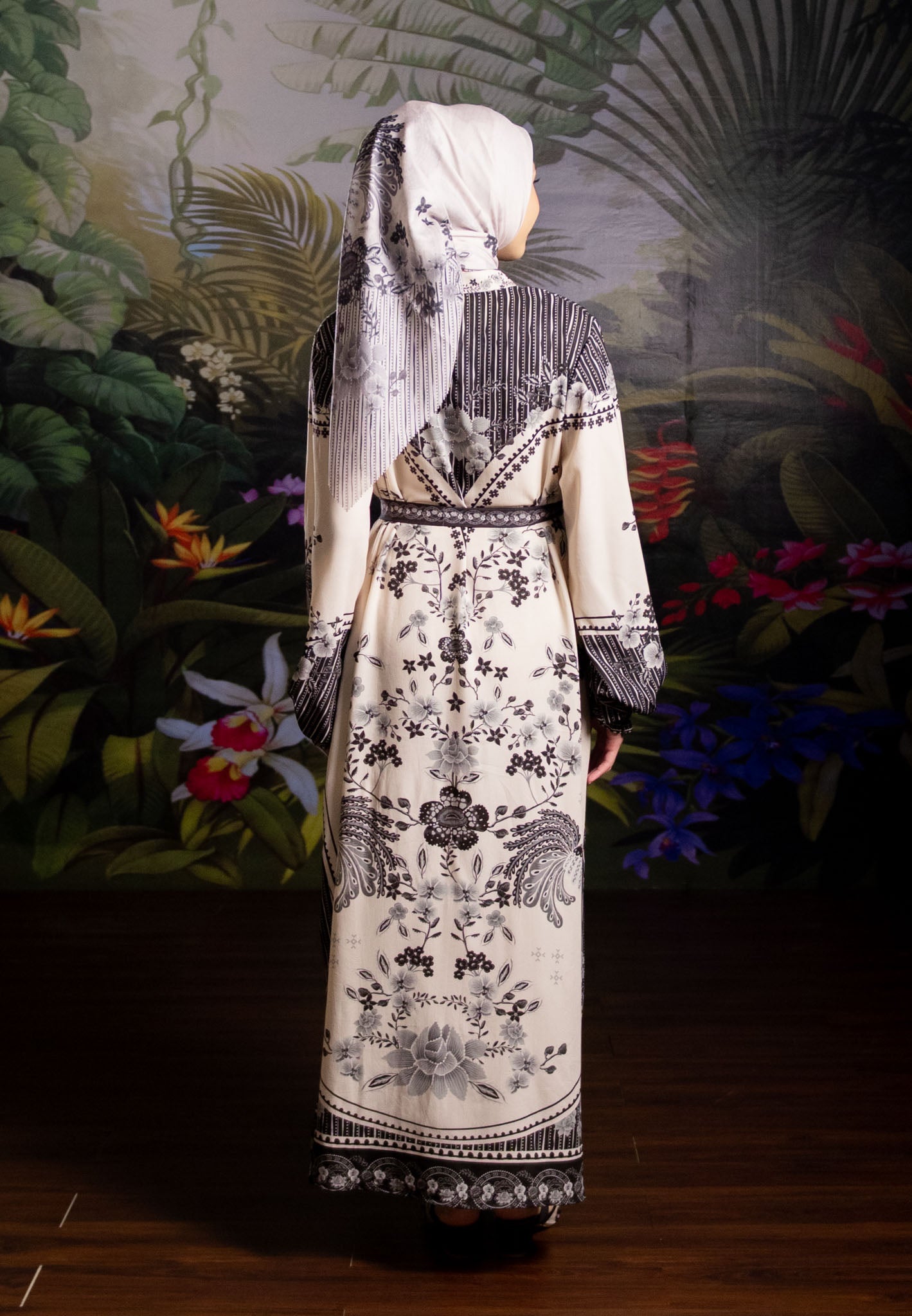 [PO 1 | START SHIPPING 16 FEB] NONAETAL Paradise Whispers Dress