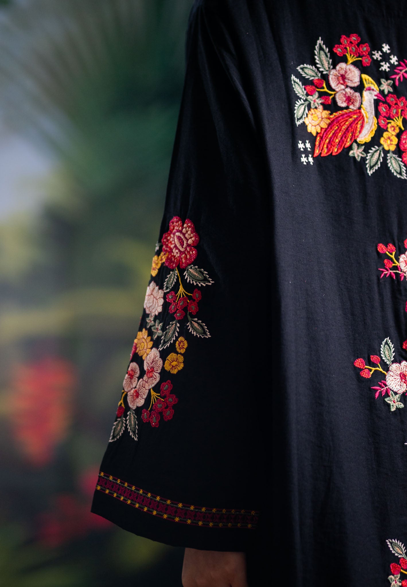 [PO 1 | START SHIPPING 16 FEB] NONAETAL Rafflesia Whisper Tunic Embroidery