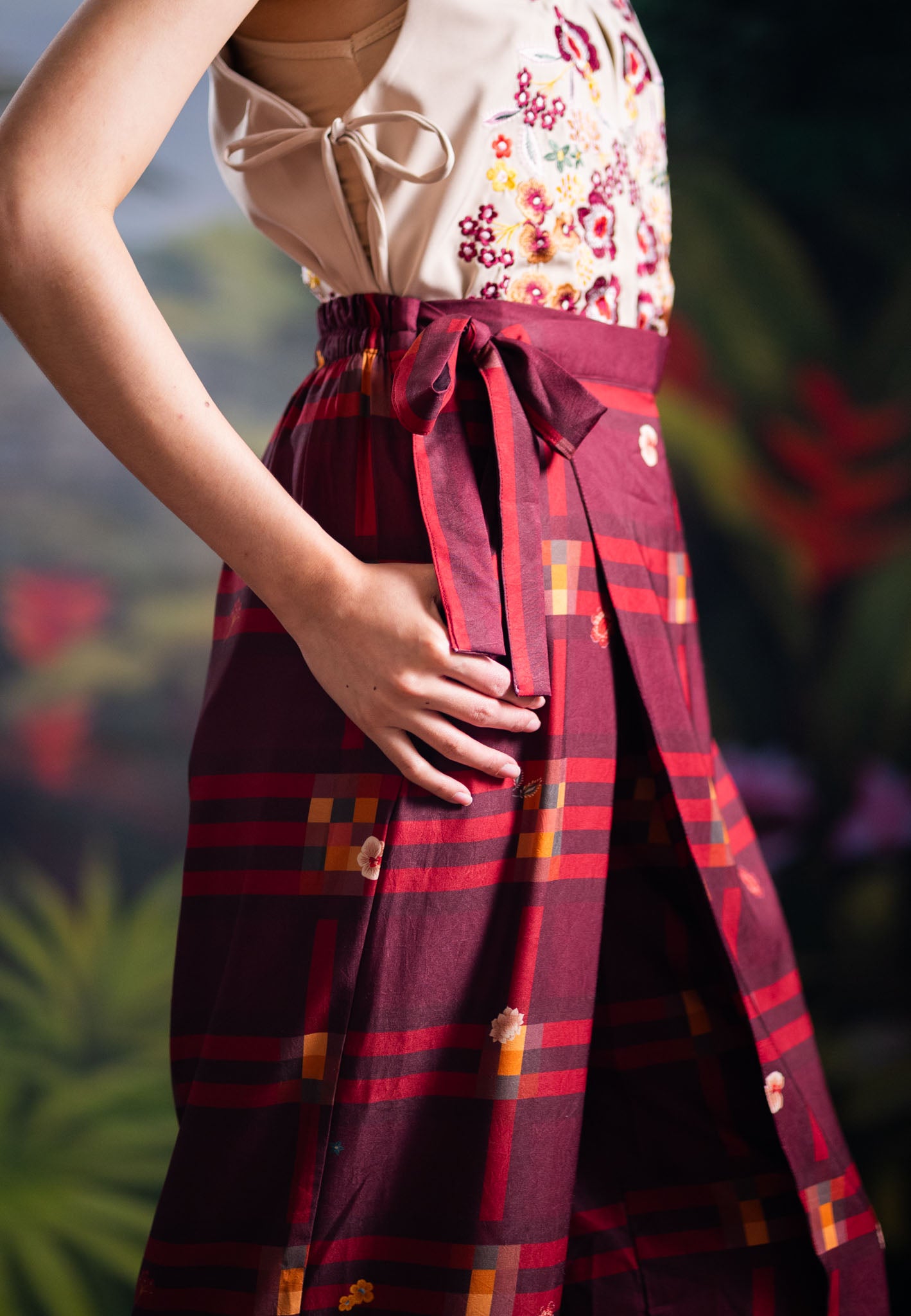 [PO 1 | START SHIPPING 16 FEB] NONAETAL Crimson Saroong Pants